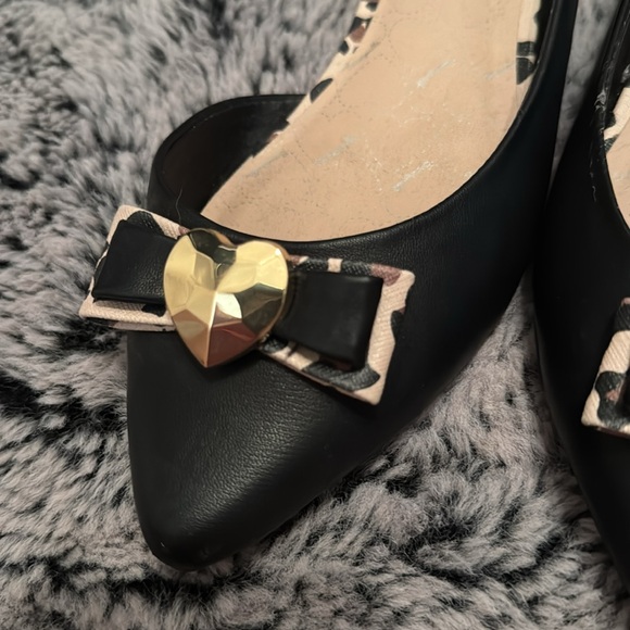 Betsy Johnson Flats - Picture 7 of 8